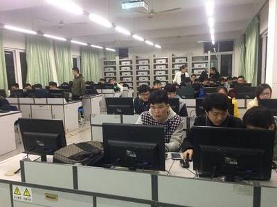 凌陽智能門禁系統(tǒng) 為成都信息工程大學(xué)提供全方位信息技術(shù)支持與服務(wù)